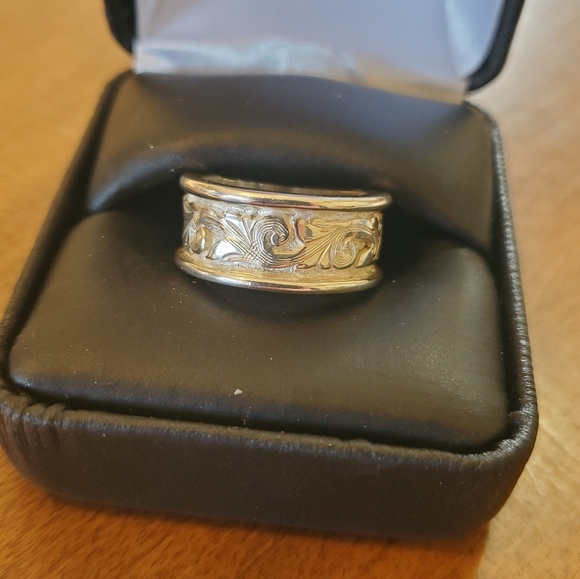 HYO Silversmith Bright Scroll Silver Ring - Picture 4 of 4